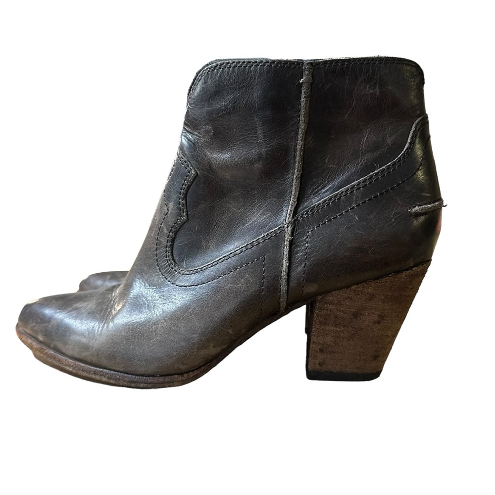 Frye Boots Womens 7.5 M Renee Seam Short Ankle Booties Brown Leather Side Zip